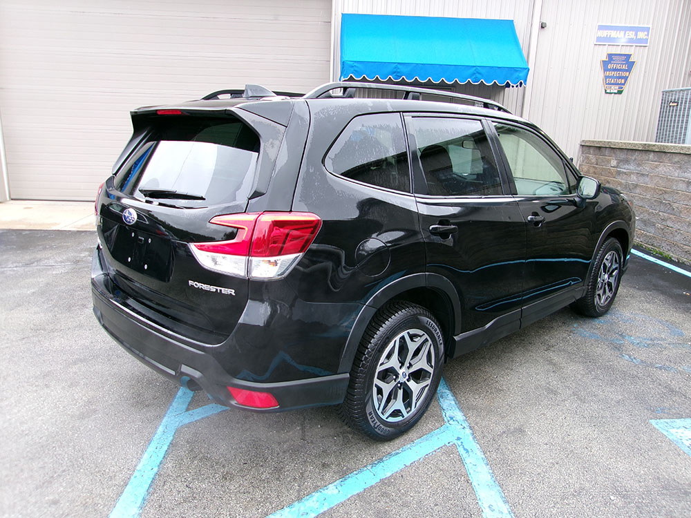 
								2024 Subaru Forester Premium full									