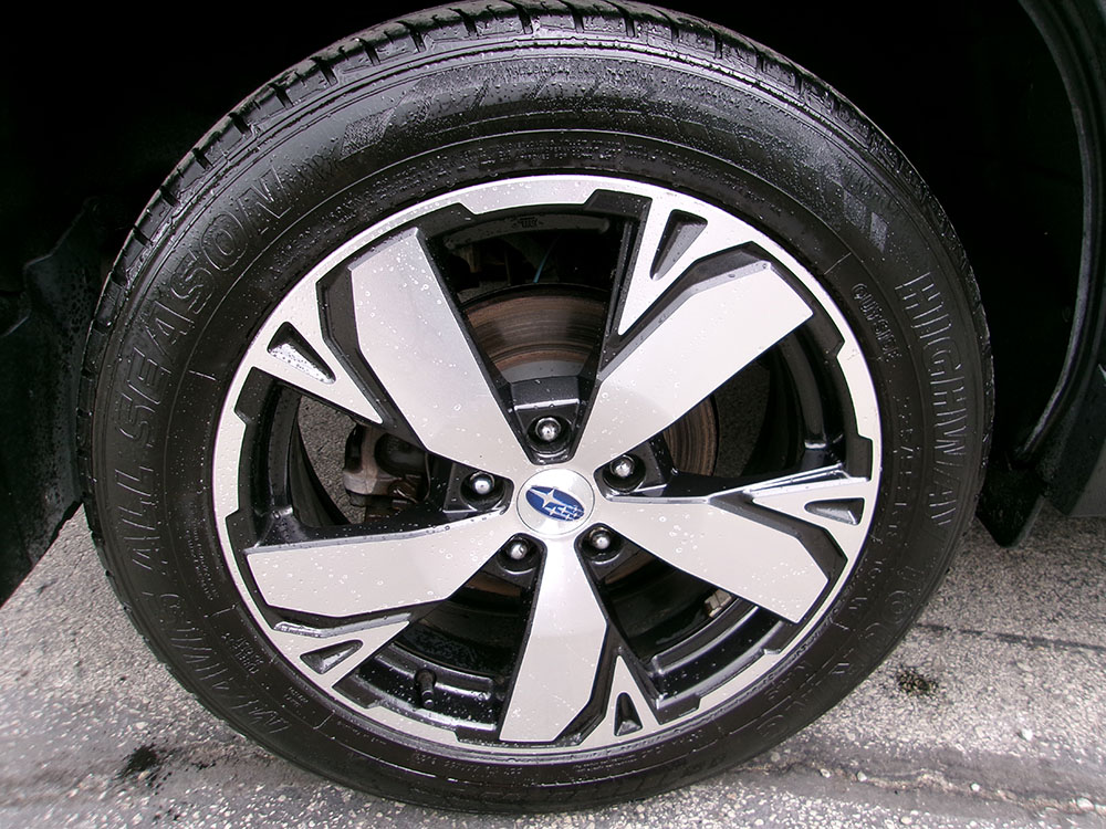 
								2019 Subaru Forester Touring full									