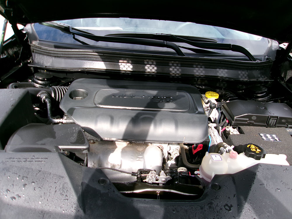 
								2023 Jeep Cherokee Altitude full									