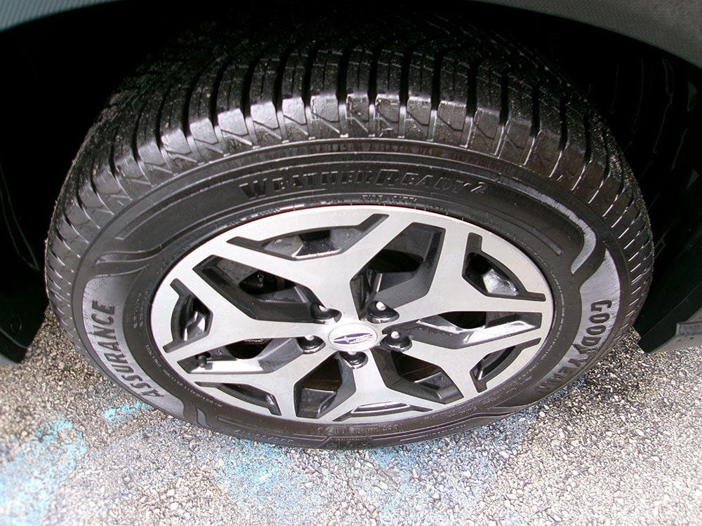 
								2024 Subaru Forester Premium full									