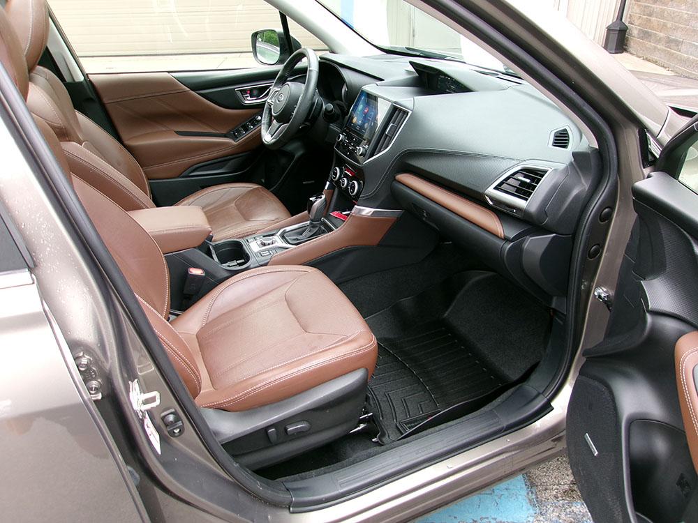 
								2019 Subaru Forester Touring full									