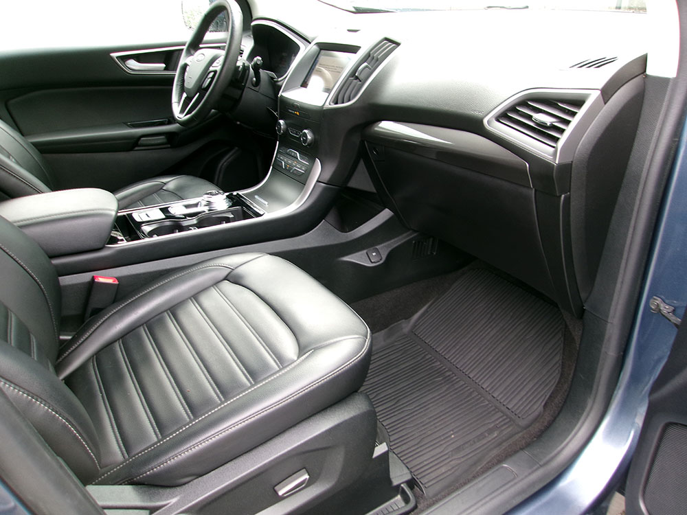 
								2019 Ford Edge SEL full									