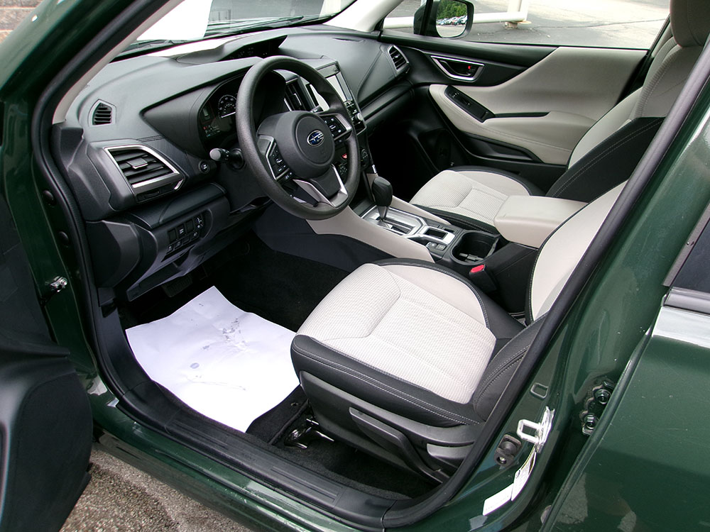 
								2023 Subaru Forester full									