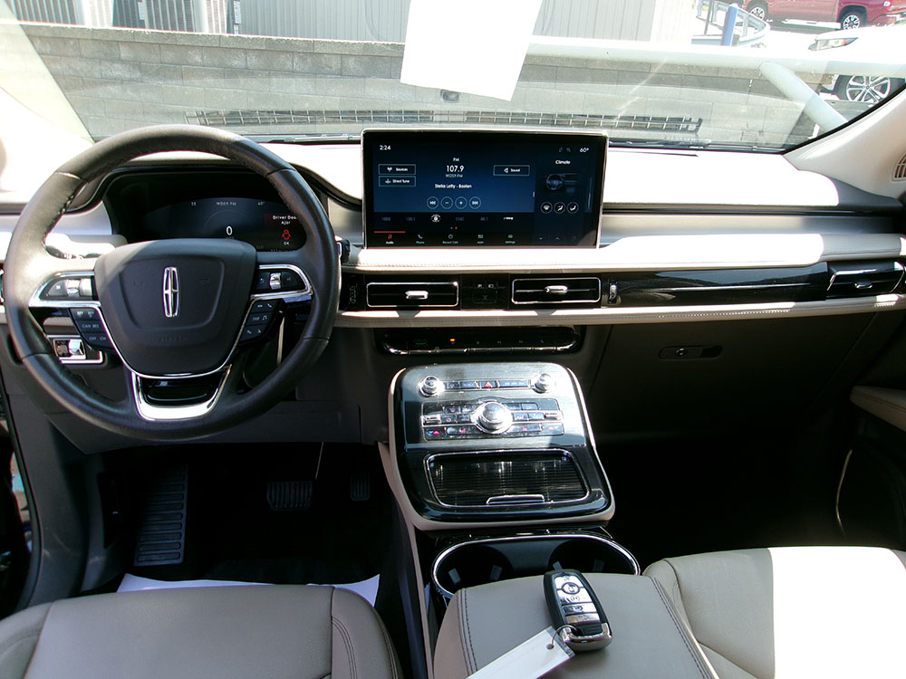 
								2023 Lincoln Nautilus full									