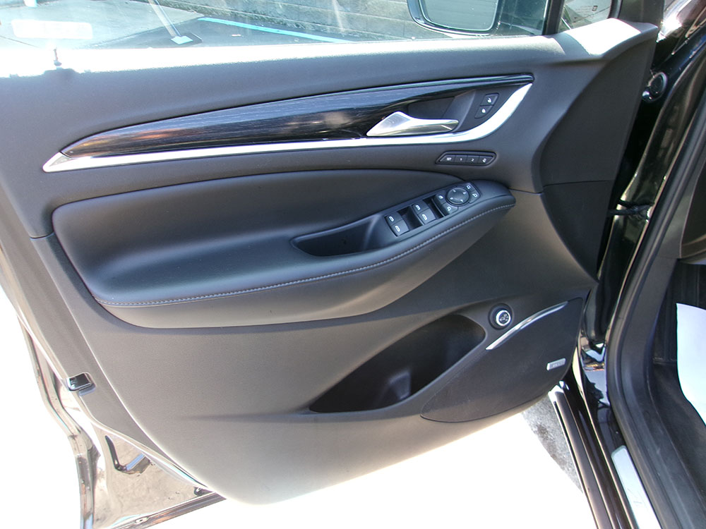 
								2021 Buick Enclave Avenir full									