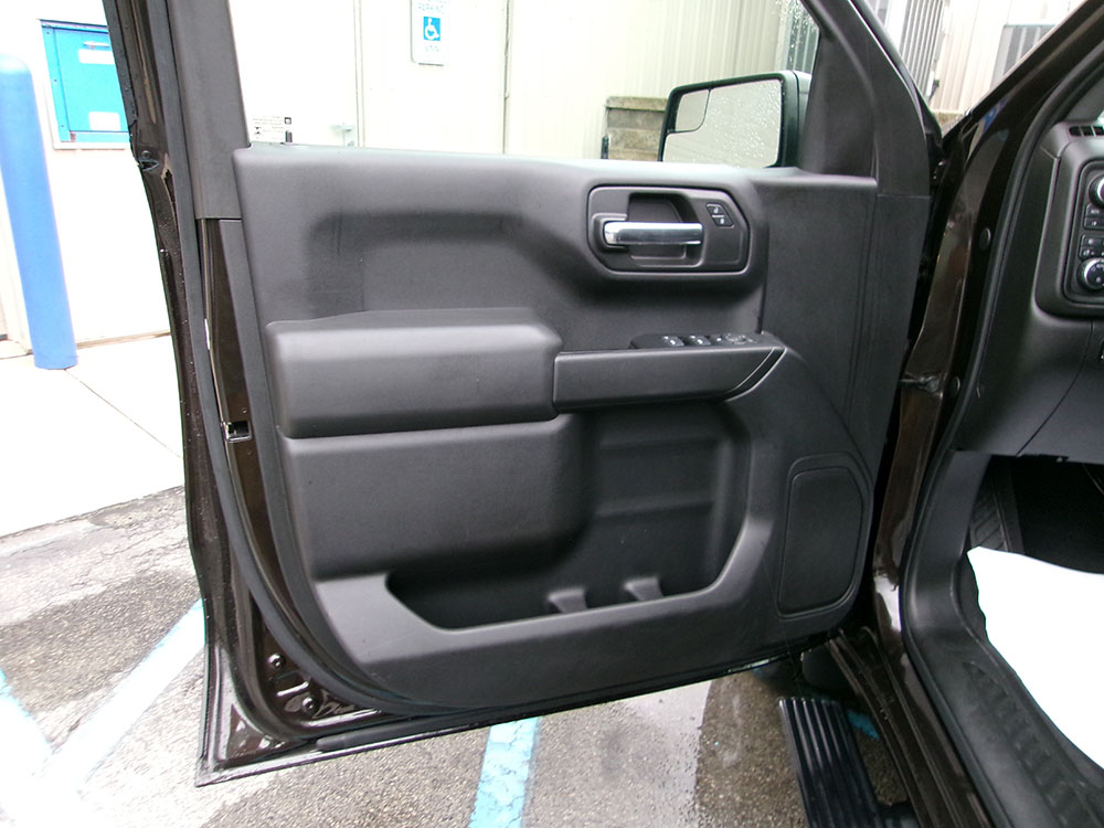 
								2019 Chevrolet Silverado 1500 Custom Crew Cab full									