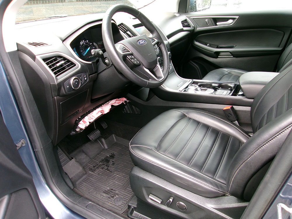 
								2019 Ford Edge SEL full									