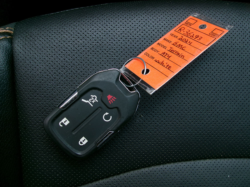 
								2024 GMC Terrain AT4 full									