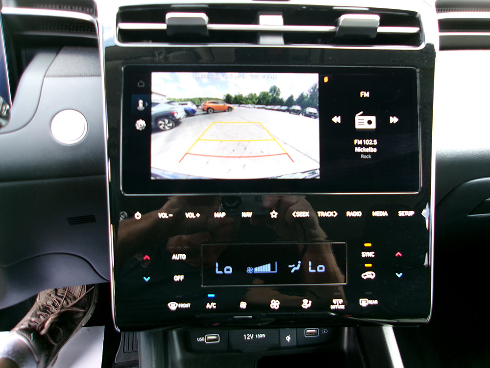 
								2024 Hyundai Tucson SEL full									