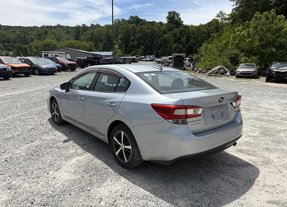 
								2019 Subaru Impreza Premium full									