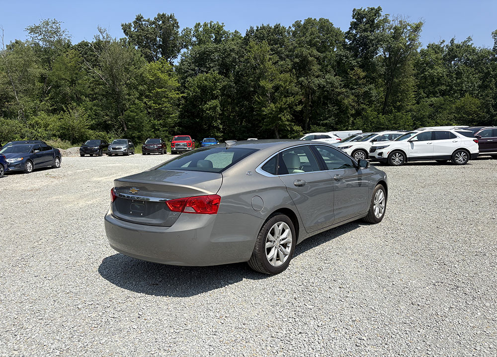 
								2019 Chevrolet Impala LT full									