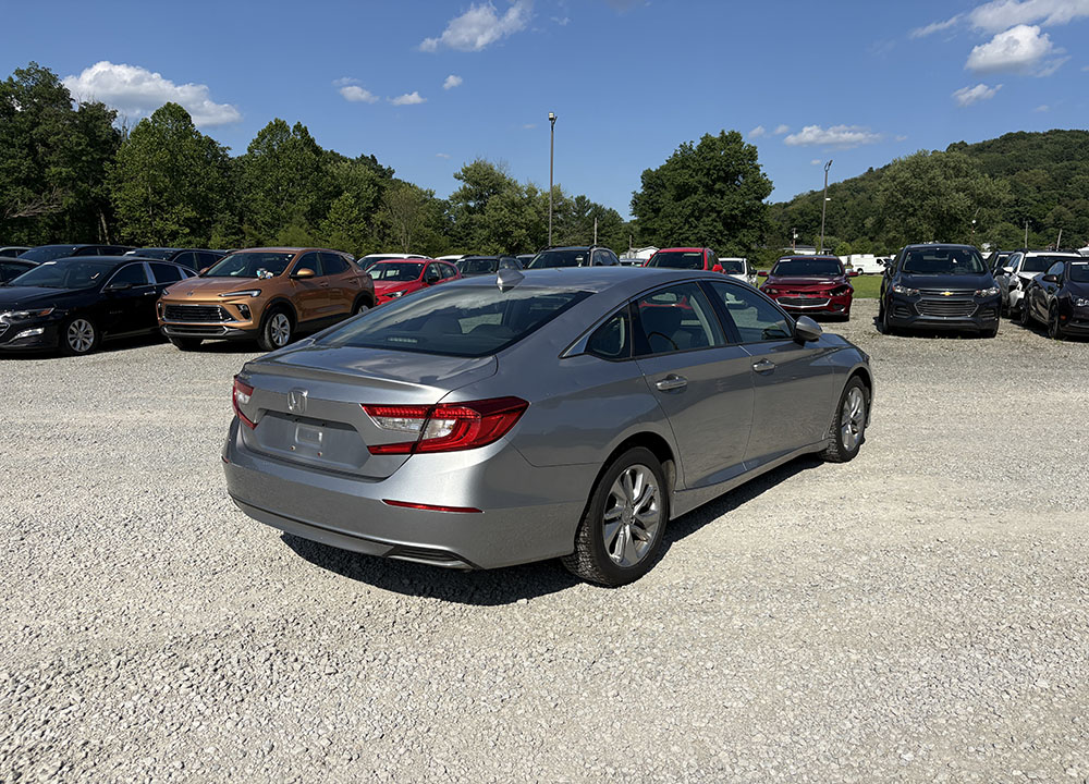 
								2019 Honda Accord LX full									
