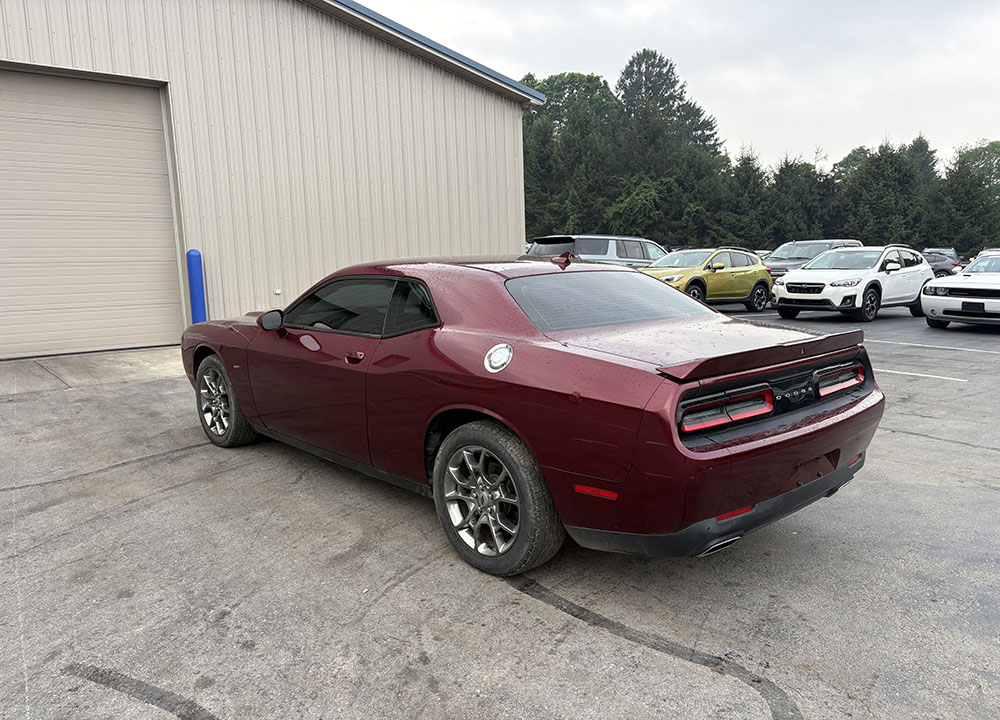 
								2017 Dodge Challenger GT full									