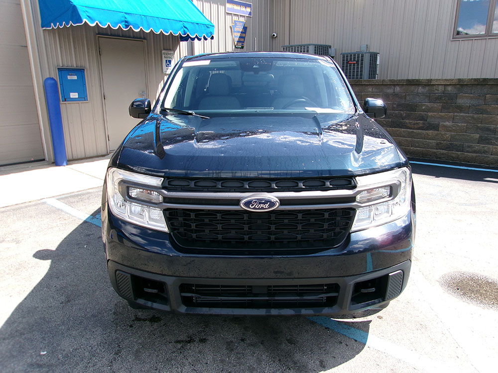 
								2023 Ford Maverick XLT Crew Cab full									