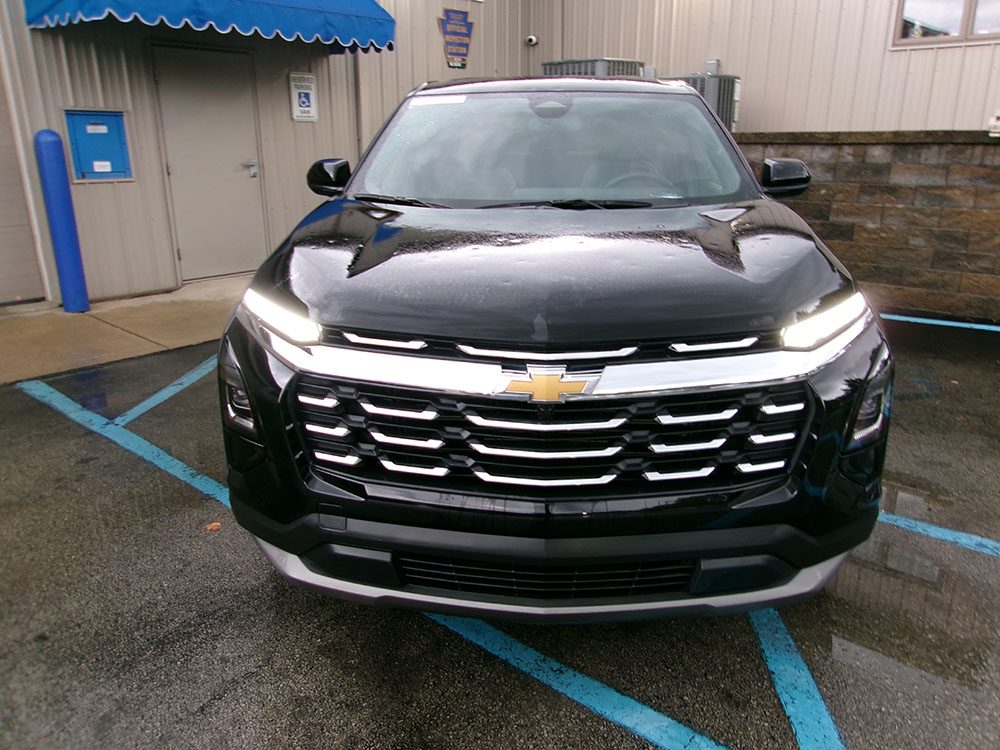 
								2026 Chevrolet Equinox LT full									