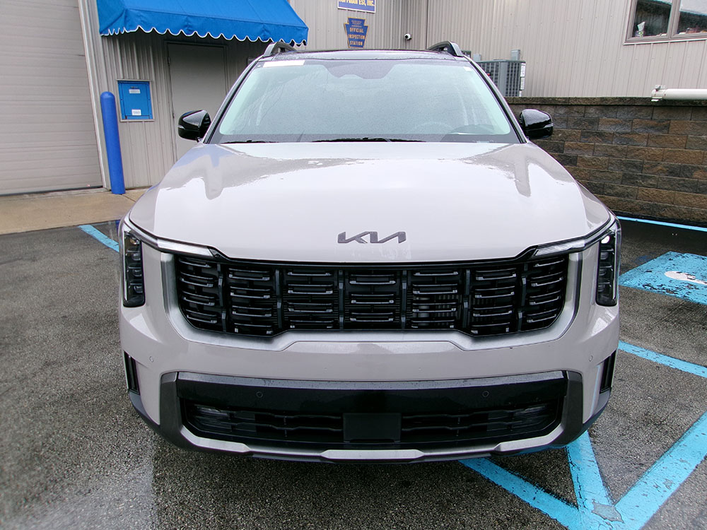 
								2025 Kia Sorento X-Line EX full									