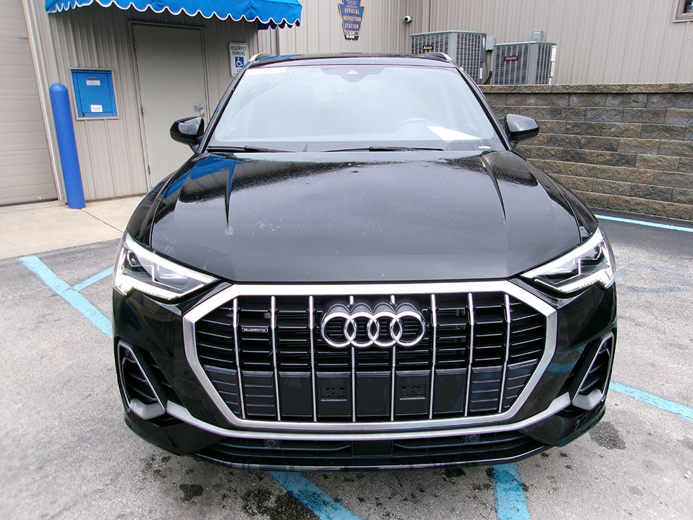 
								2024 Audi Q3 Premium S Line full									