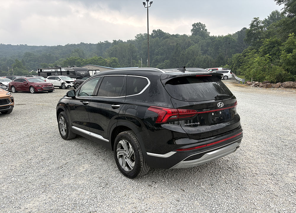 
								2021 Hyundai Santa FE SEL full									