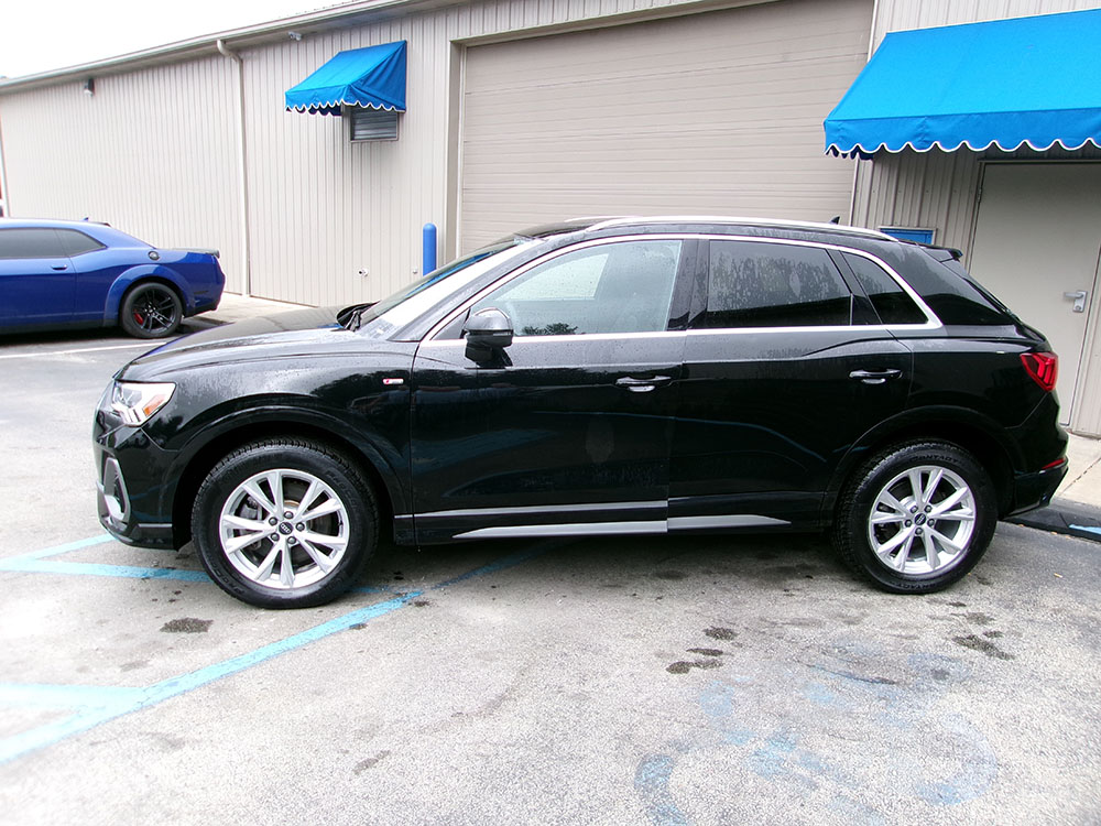 
								2024 Audi Q3 Premium S Line full									