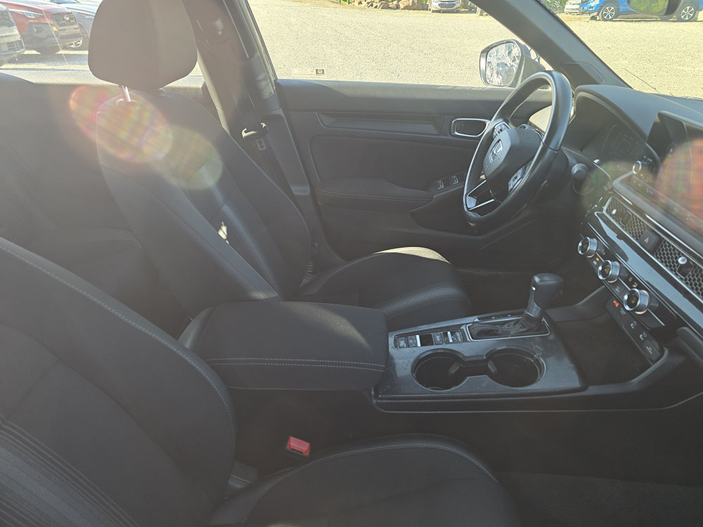 
								2025 Honda Civic Sport full									