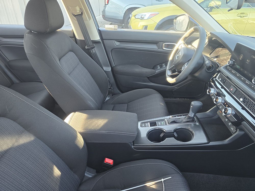 
								2026 Honda Civic LX full									