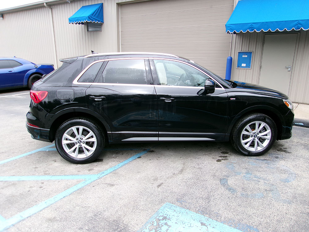 
								2024 Audi Q3 Premium S Line full									