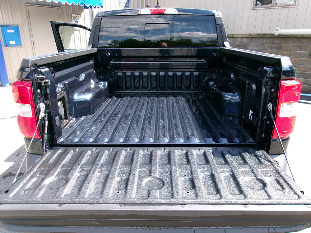 
								2023 Ford Maverick XLT Crew Cab full									