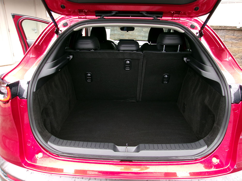 
								2025 Mazda CX-30 S Select Sport full									