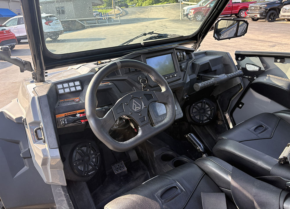 
								2018 Polaris RZR Turbo full									