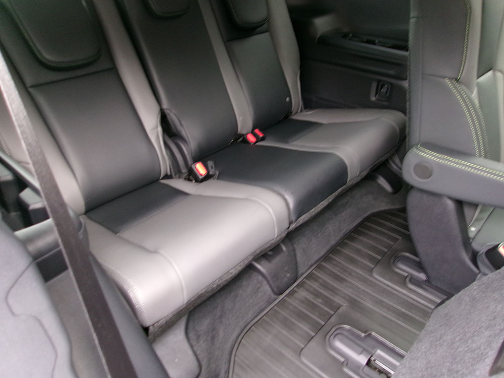 
								2025 Subaru Ascent Onyx full									