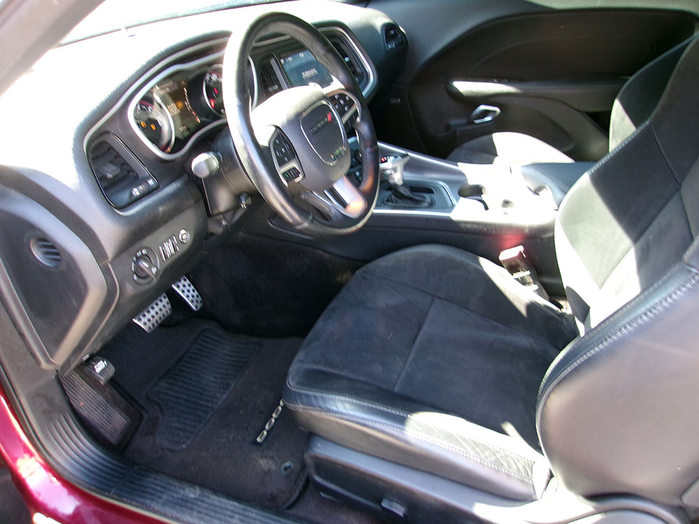 
								2017 Dodge Challenger GT full									