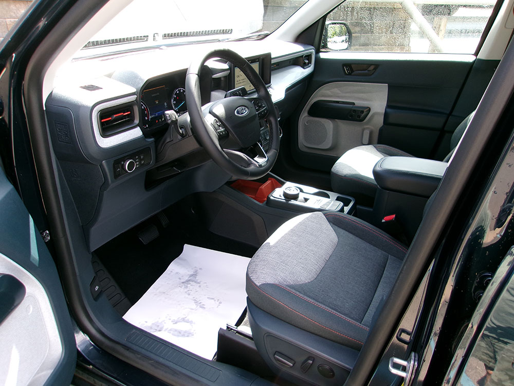 
								2023 Ford Maverick XLT Crew Cab full									