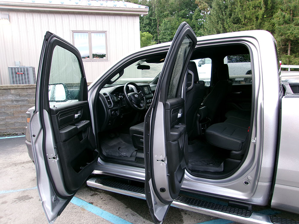 
								2024 RAM Tradesman Ex Cab full									