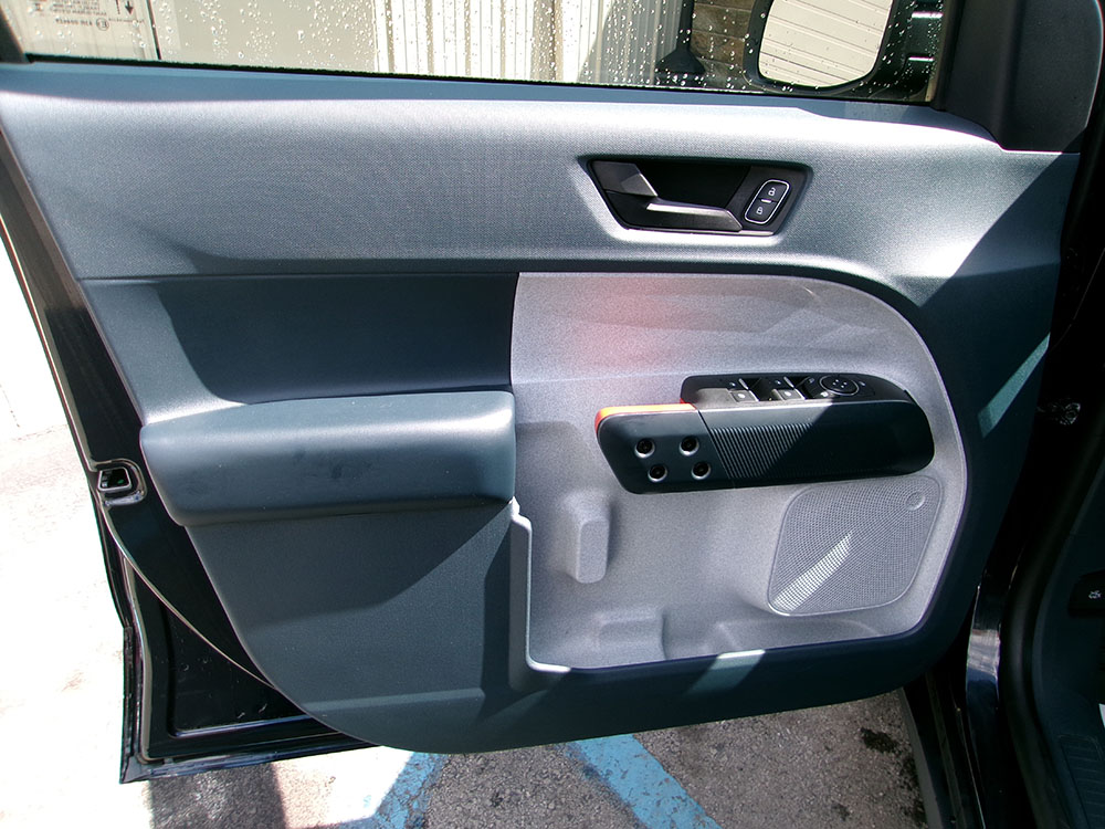
								2023 Ford Maverick XLT Crew Cab full									