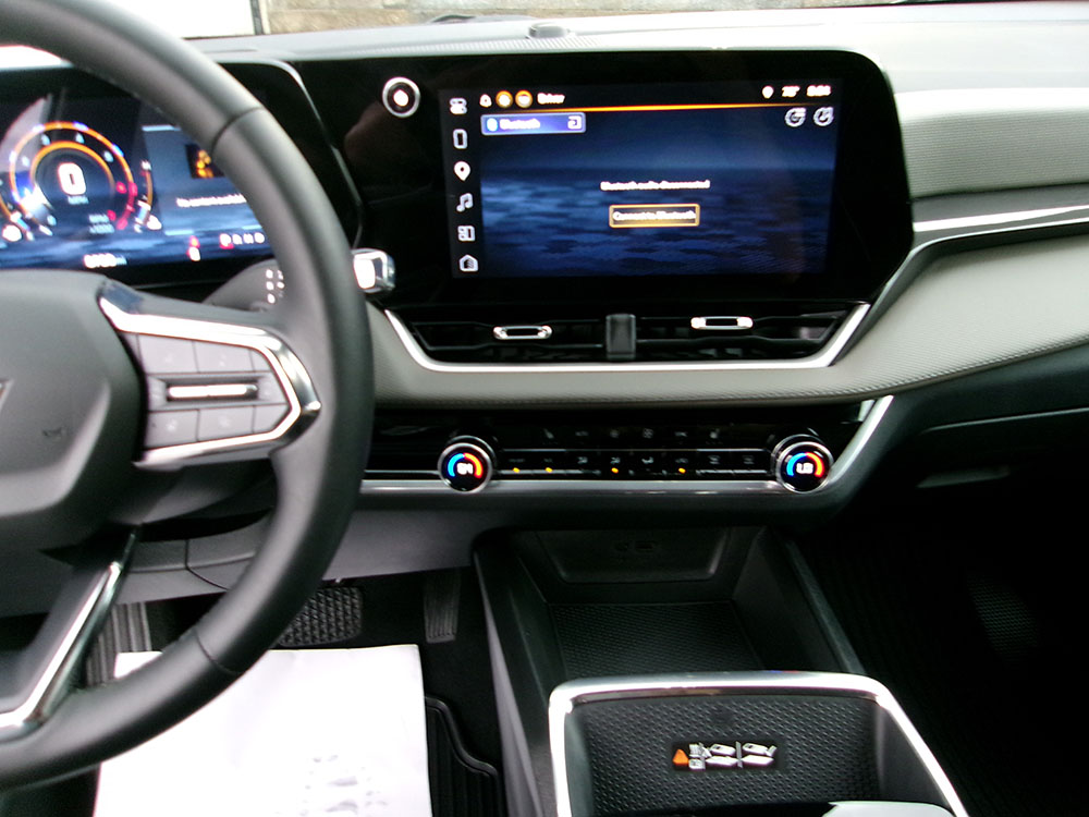 
								2026 Chevrolet Equinox LT full									