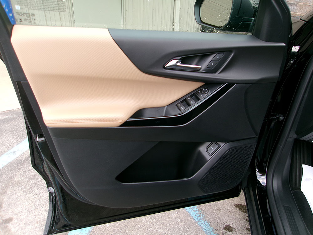 
								2026 Chevrolet Equinox ACTIV full									