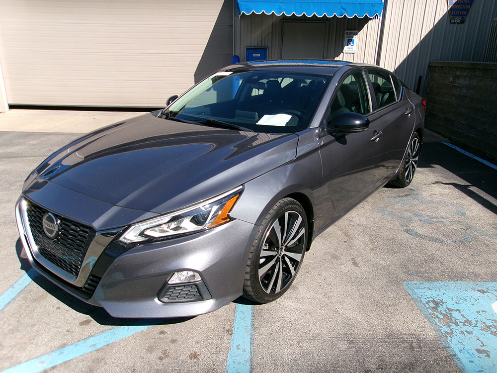 2021 Nissan Altima SR