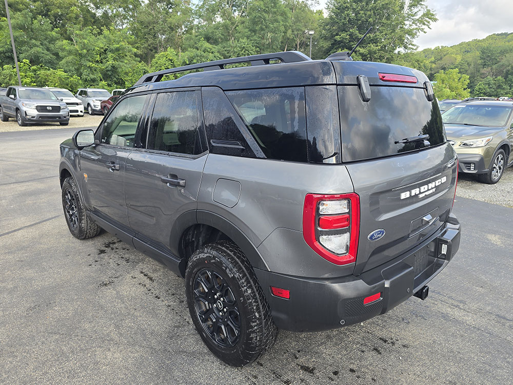 
								2025 Ford Bronco Sport Badlands full									