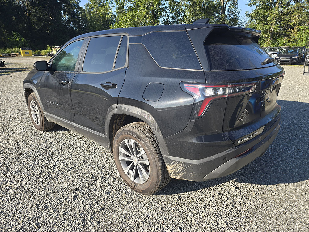 
								2026 Chevrolet Equinox LT full									