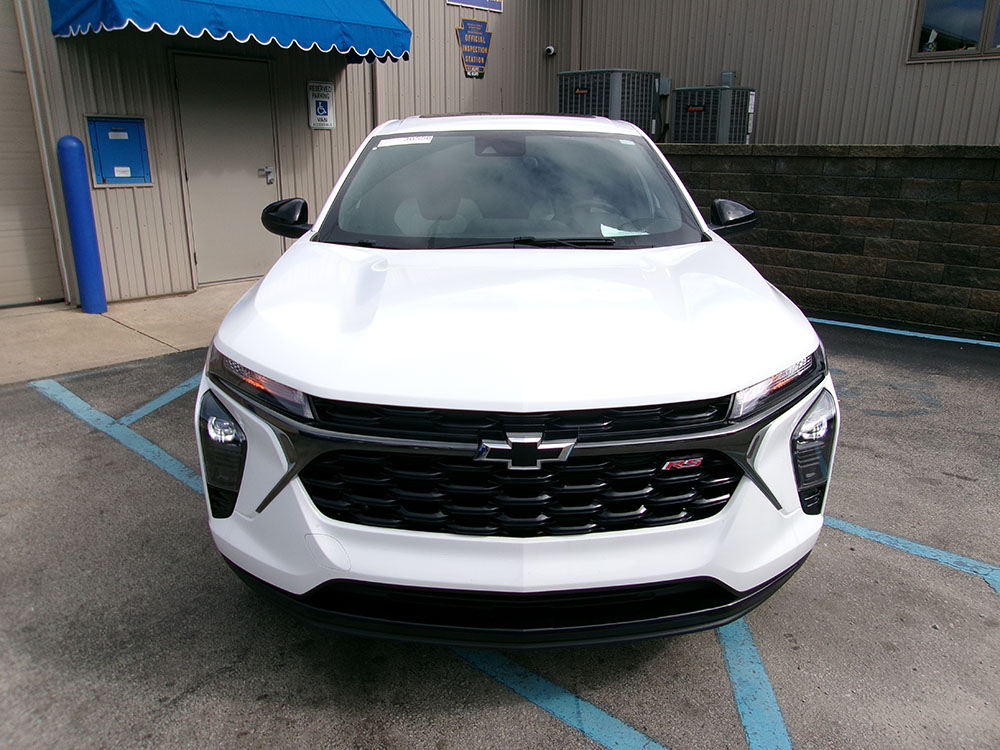 
								2024 Chevrolet Trax RS full									