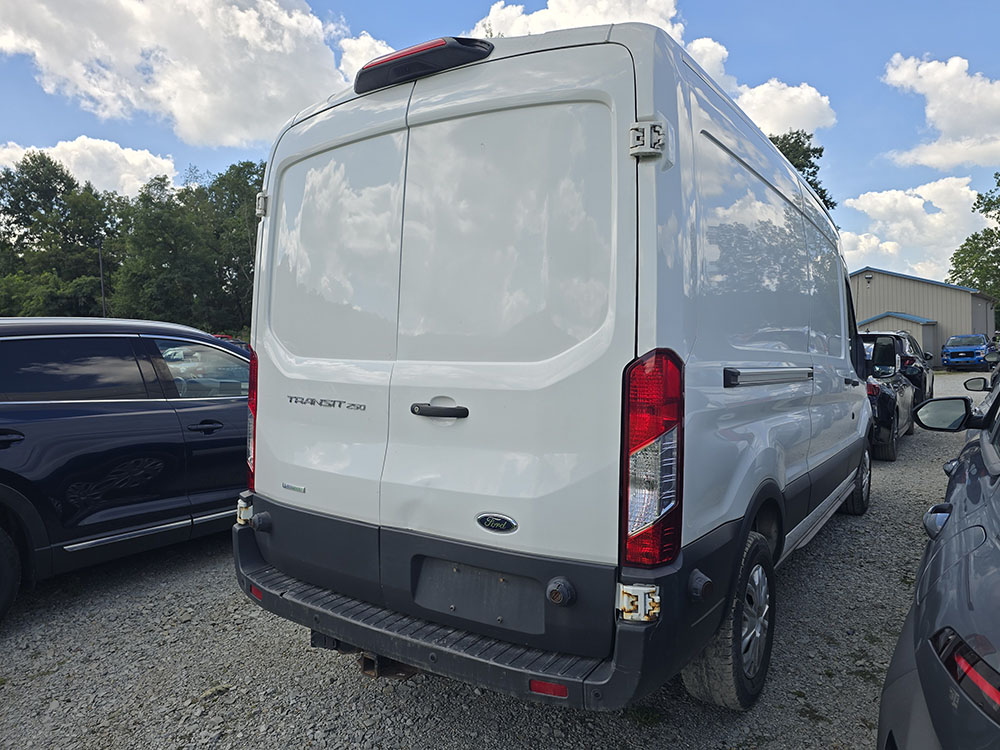 
								2018 Ford Transit 250 Cargo full									
