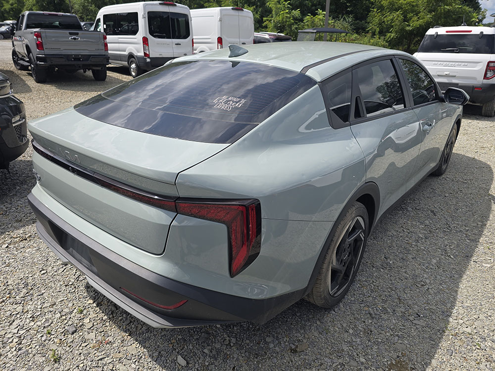 
								2025 Kia K4 EX full									