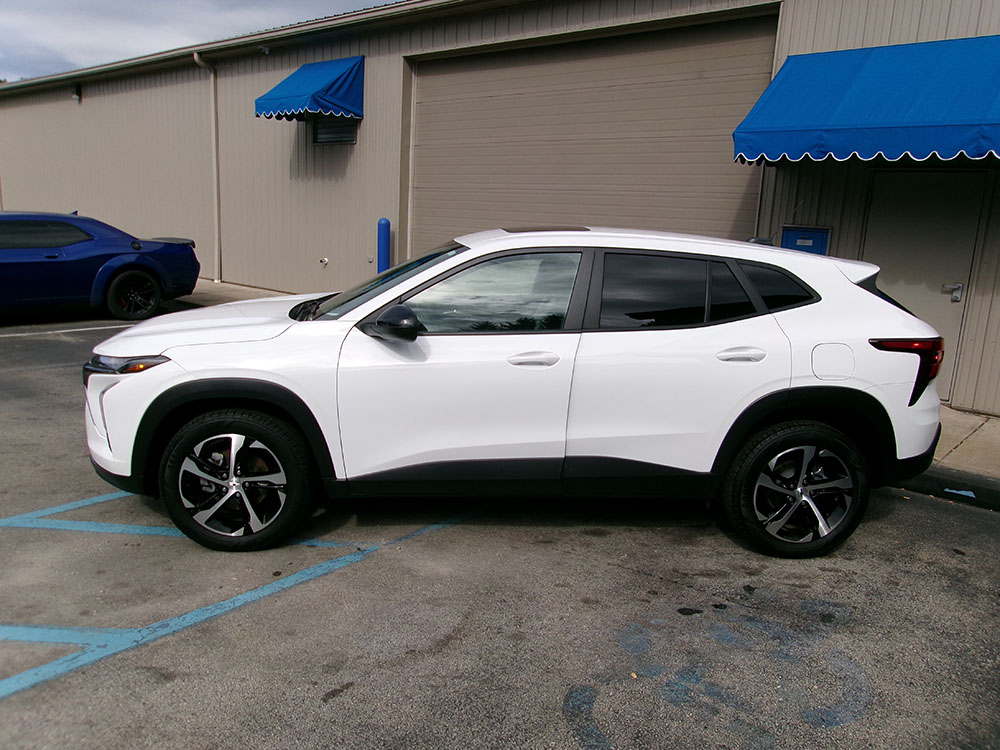 
								2024 Chevrolet Trax RS full									