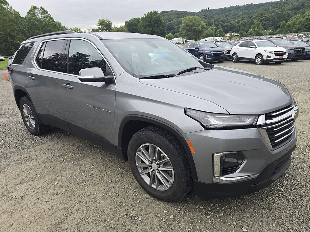 
								2023 Chevrolet Traverse LT full									