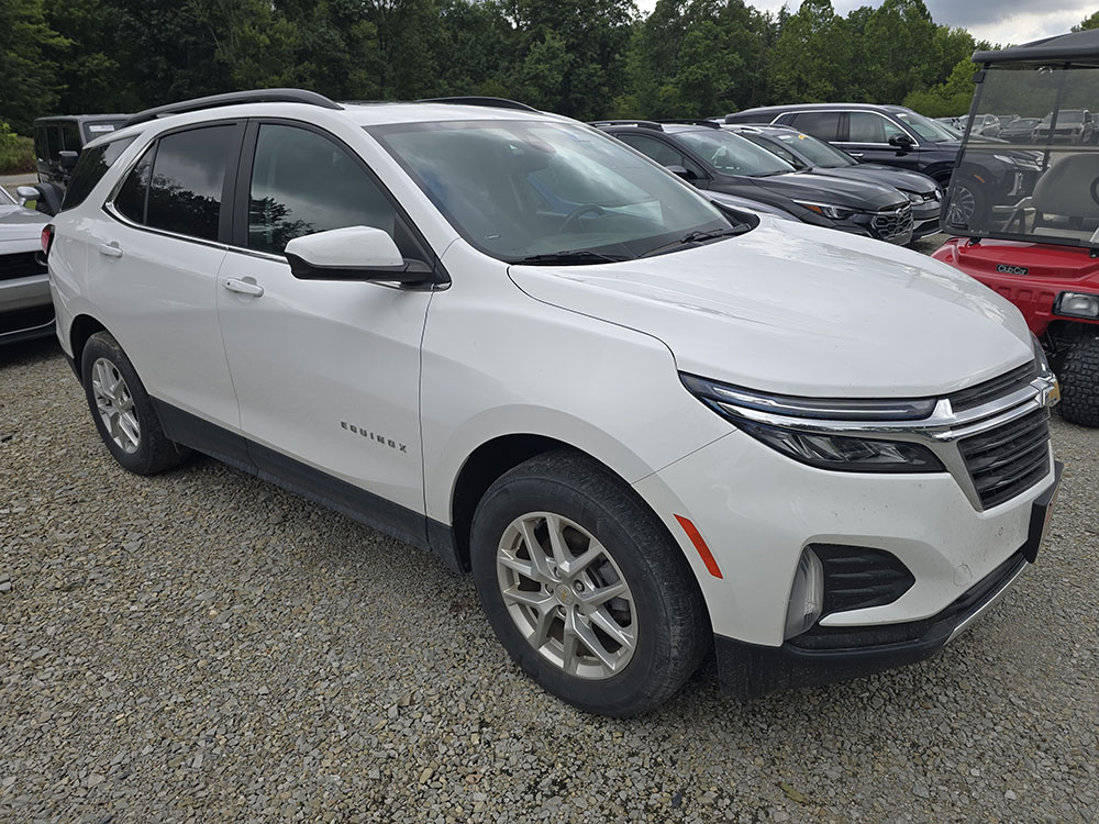 
								2022 Chevrolet Equinox LT full									