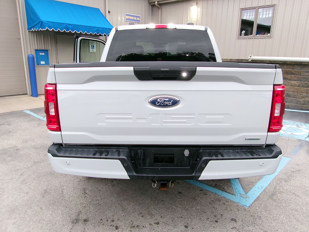 
								2023 Ford F-150 XLT Super Crew Cab full									