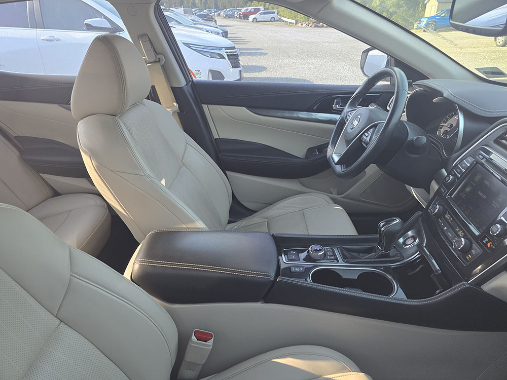 
								2019 Nissan Maxima SL full									