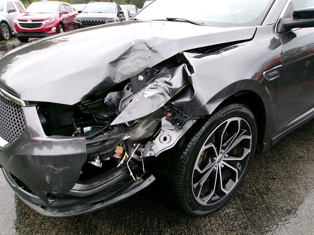 
								2016 Ford Taurus SHO full									