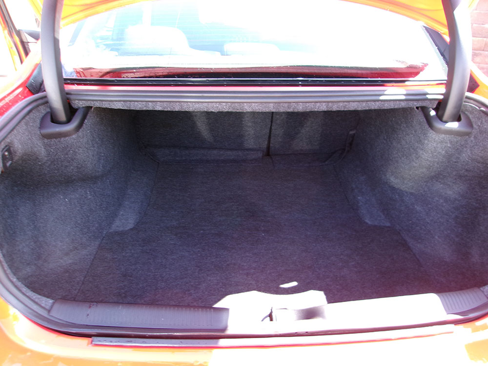 
								2023 Dodge Charger SXT full									