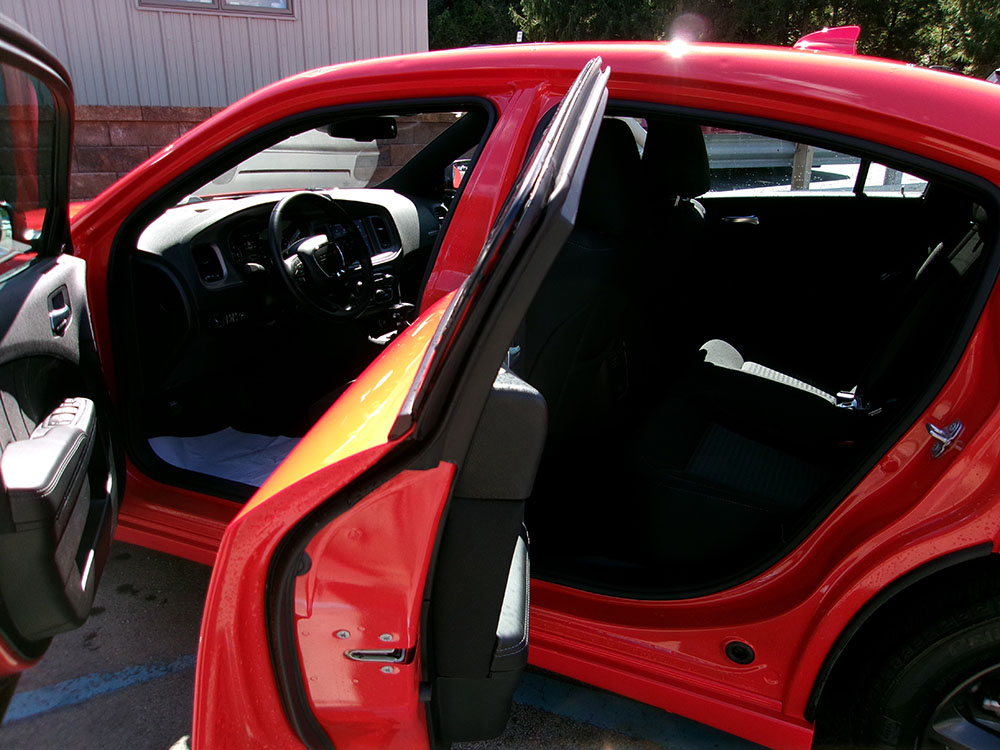 
								2023 Dodge Charger SXT full									